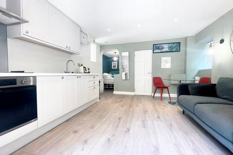 undefined, Malvern Place, Cheltenham GL50