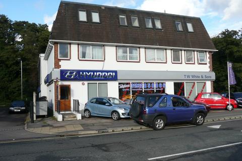 undefined, Weybridge environs