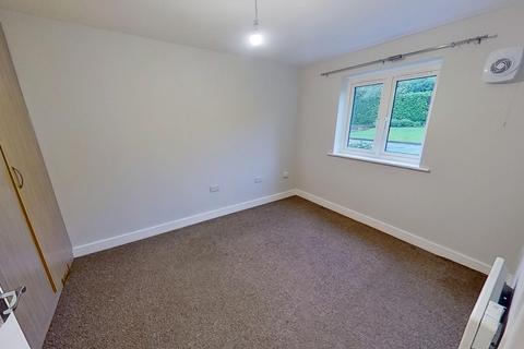 2 bedroom flat to rent, St Gabriels Court, Horsforth, Leeds, West Yorkshire
