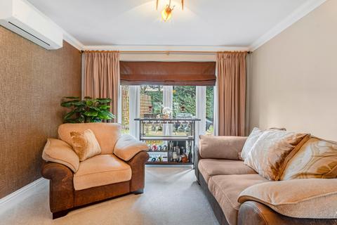 undefined, Highfields Park Drive, Derby, Derbyshire, DE22