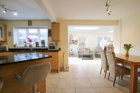 4 bedroom detached house for sale, Bedfordshire Way, Wokingham, RG41