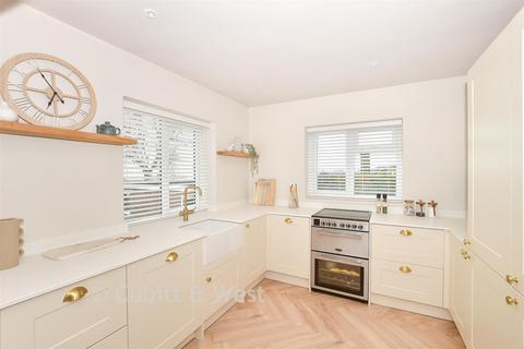 3 bedroom detached bungalow for sale, Deans Close, Brighton BN2