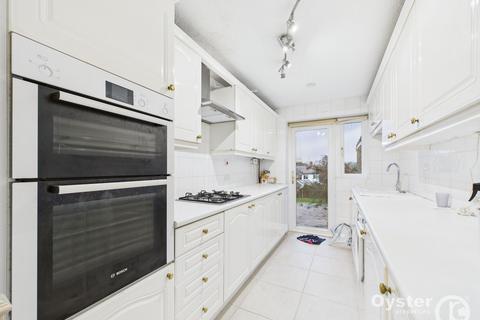 3 bedroom semi-detached house to rent, Crofton Way, Enfield, EN2