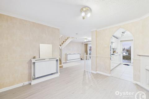 3 bedroom semi-detached house to rent, Crofton Way, Enfield, EN2