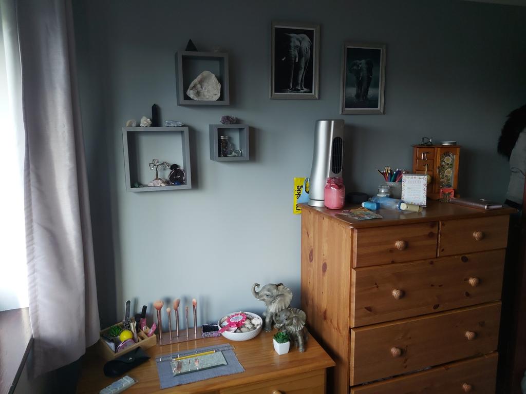 Left rear bedroom  resized