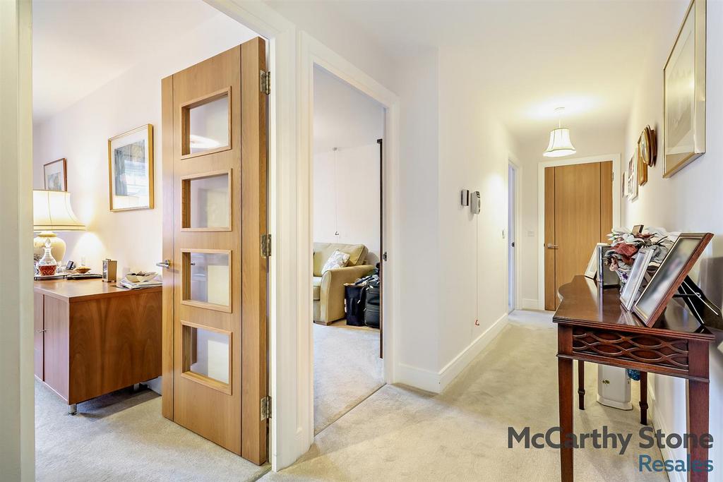 8673041-interior18-800.jpg