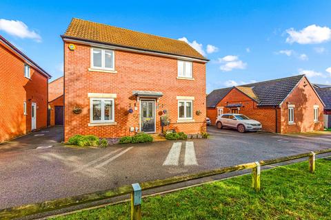 4 bedroom detached house for sale, Hawthorn Grove, Leicester LE9