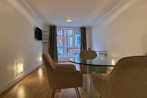 2 bedroom flat to rent, Little Britain, London, EC1A