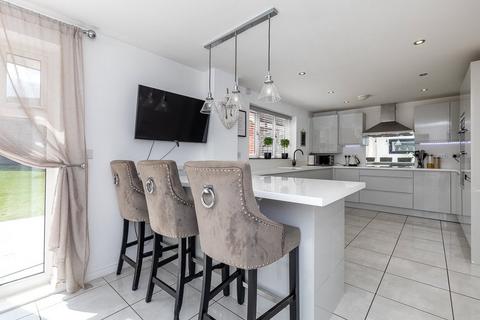 undefined, Peach Road, HORLEY, Surrey, RH6