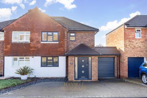 undefined, The Meadow, Crawley RH10