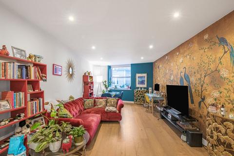 Garratt Lane, Earlsfield, London, SW18