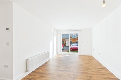 2 bedroom apartment to rent, 26 Goodworth Road, Redhill, Surrey, RH1