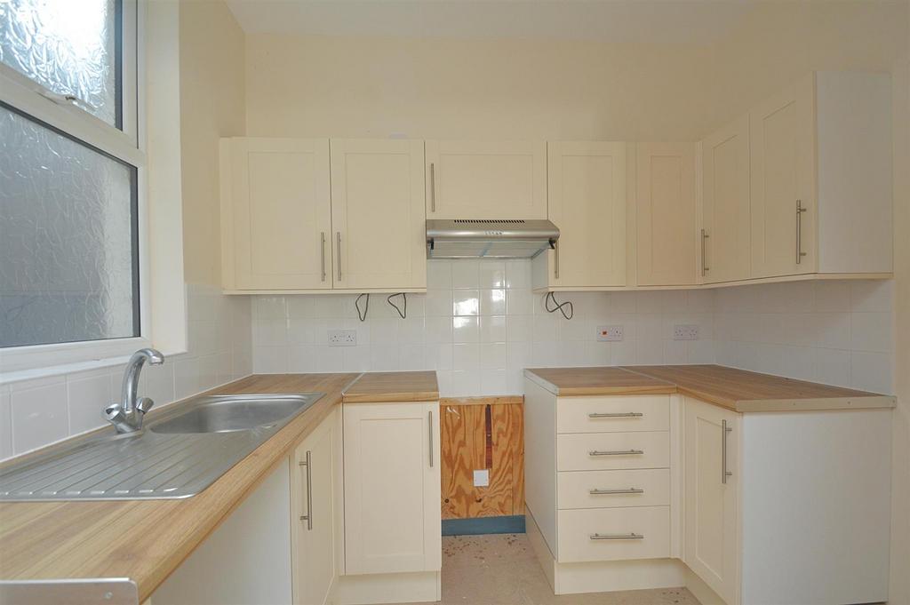 Kitchen(2 PM).jpg