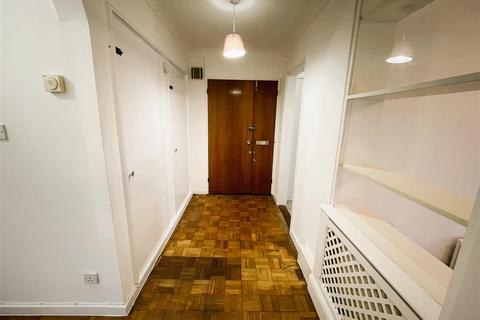 undefined, Bassett, Southampton