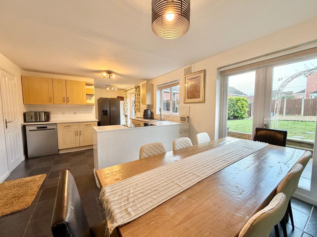 Dining Kitchen