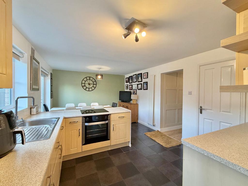 Dining Kitchen