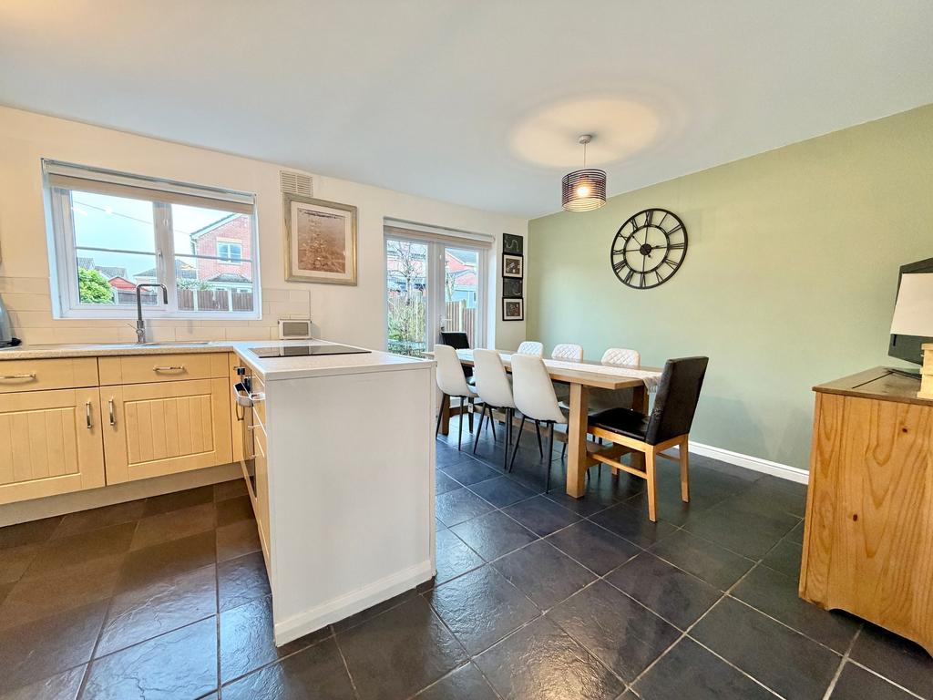Dining Kitchen