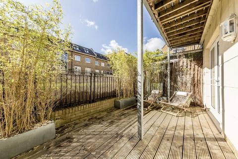 1 bedroom flat to rent, Garratt Lane, London SW18