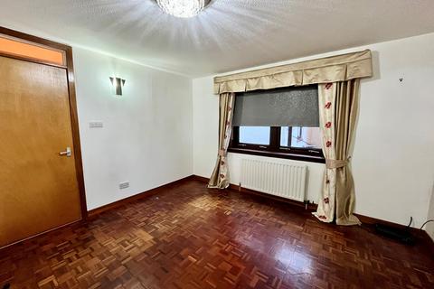 undefined, Colliers Court, Tillicoultry FK13