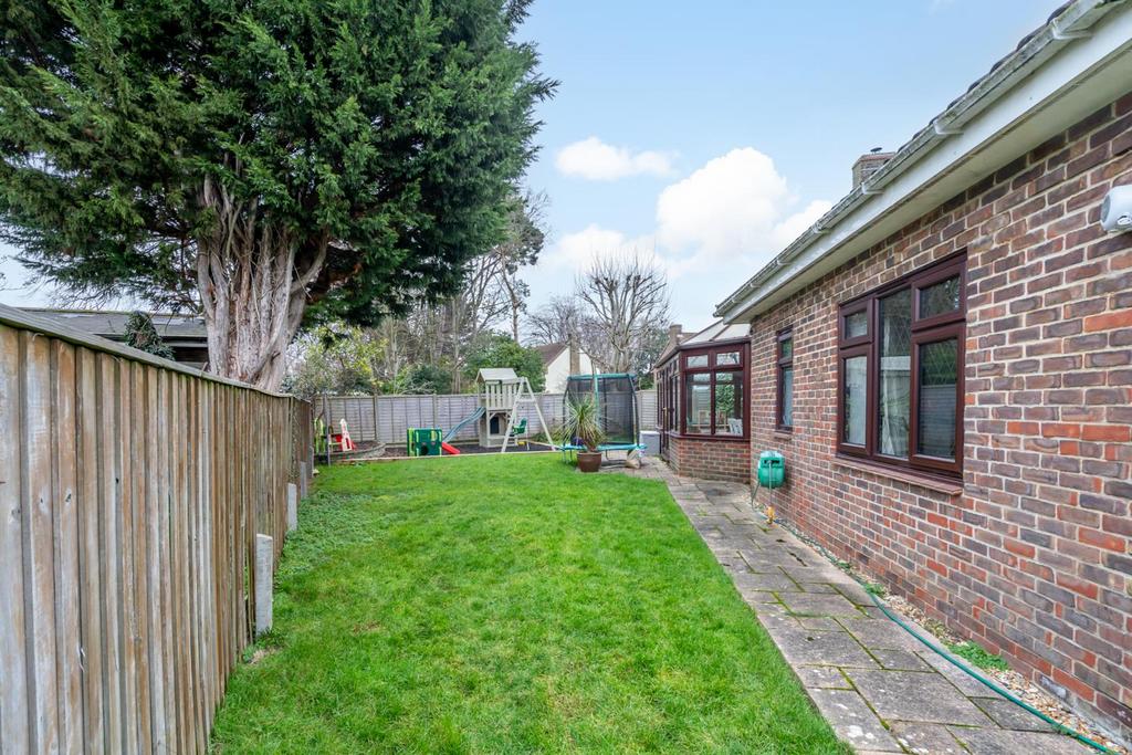 Rear Garden (4).jpg