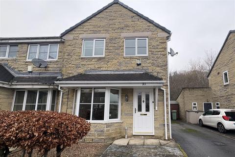 3 bedroom semi-detached house to rent, Middlemost Close, Huddersfield