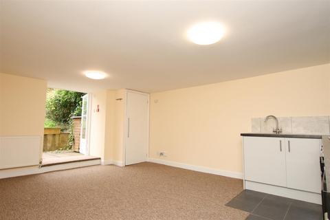 undefined, 19 Downleaze, Bristol BS9