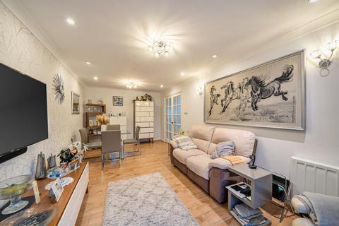 undefined, Richfield Road, Bushey WD23