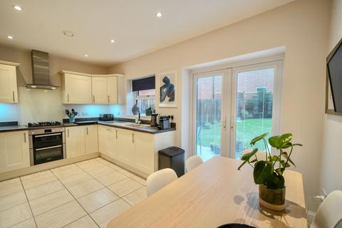 3 bedroom terraced house for sale, Randall Crescent, Cromer, NR27