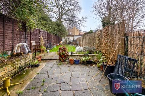 2 bedroom terraced house for sale, Sperling Road , Bruce Grove, London, N17
