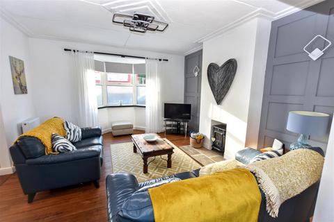 3 bedroom detached bungalow for sale, Blowinghouse, Redruth