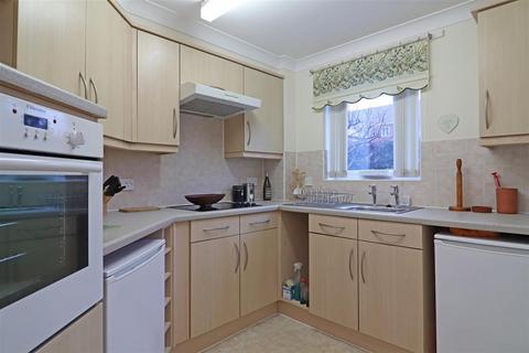 undefined, London Road, Redhill