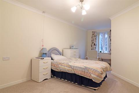 undefined, London Road, Redhill