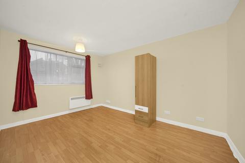 undefined, Pemberton Court, Portelet Road, London, E1