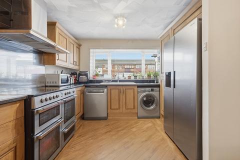 3 bedroom end of terrace house for sale, Udall Gardens, Collier Row, Romford, RM5