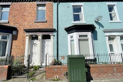 3 bedroom apartment to rent, Chichester Road, South Shields, Tyne And Wear, NE33