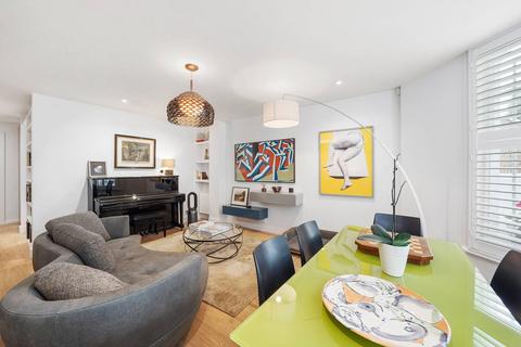 2 bedroom flat for sale, Sinclair Road, Olympia, London, W14