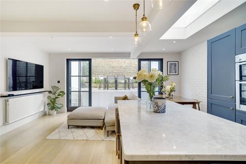 2 bedroom apartment for sale, Ilminster Gardens, SW11