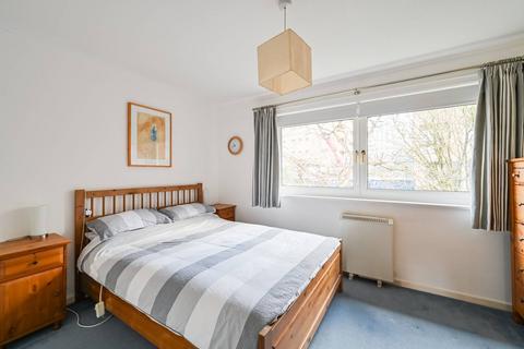 2 bedroom flat for sale, London E3