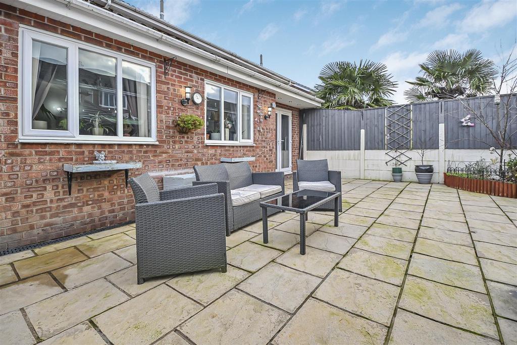 11 Midland Close Garden (3).jpg