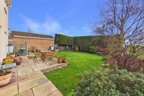 4 bedroom detached house for sale, Church Close, Huntingdon PE28