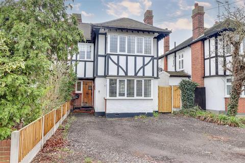 4 bedroom semi-detached house for sale, Blenheim Chase, Leigh-On-Sea SS9
