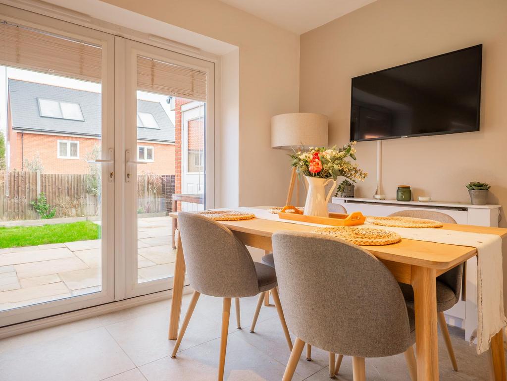 Kitchen/Dining Room