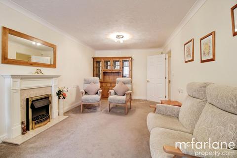 undefined, Cricklade Street, Swindon SN1