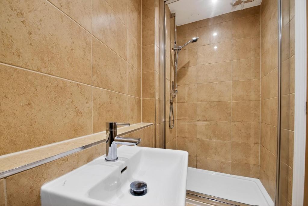 Flat5b-5royalparade-20.jpg