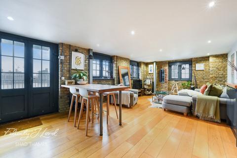 2 bedroom apartment for sale, Tempus Wharf, 33 Bermondsey Wall West, SE16