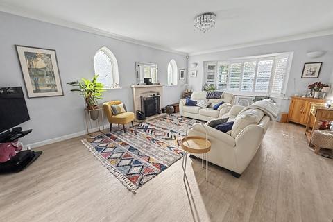 4 bedroom detached house for sale, Ferndown