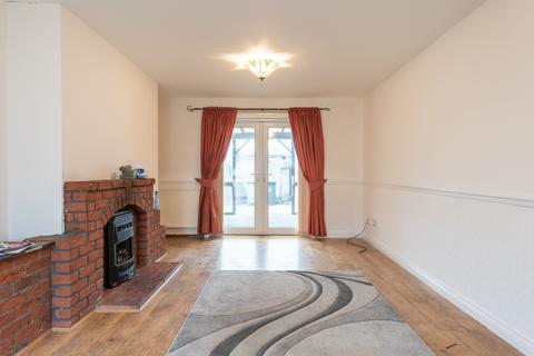 3 bedroom terraced house for sale, Didscourt, Hull HU6
