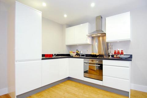 2 bedroom flat for sale, Rectory Avenue, High Wycombe HP13