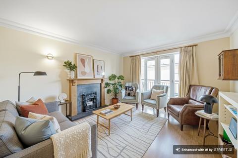 2 bedroom flat for sale, Russell Lodge, Spurgeon Street, SE1