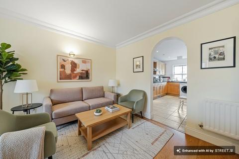 2 bedroom flat for sale, Russell Lodge, Spurgeon Street, SE1